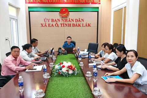 Xã Ea Ô phấn đấu trong năm 2026, 100% người dân toàn xã thuộc diện ưu tiên được khám sức khỏe định kỳ hoặc khám sàng lọc miễn phí
